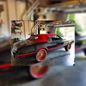 Meet your Posher, Troy